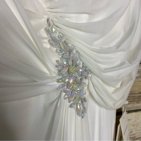 NWT Cameron 14 Blake by Mon Cheri cream draped chiffon down 115606 - Picture 4 of 9